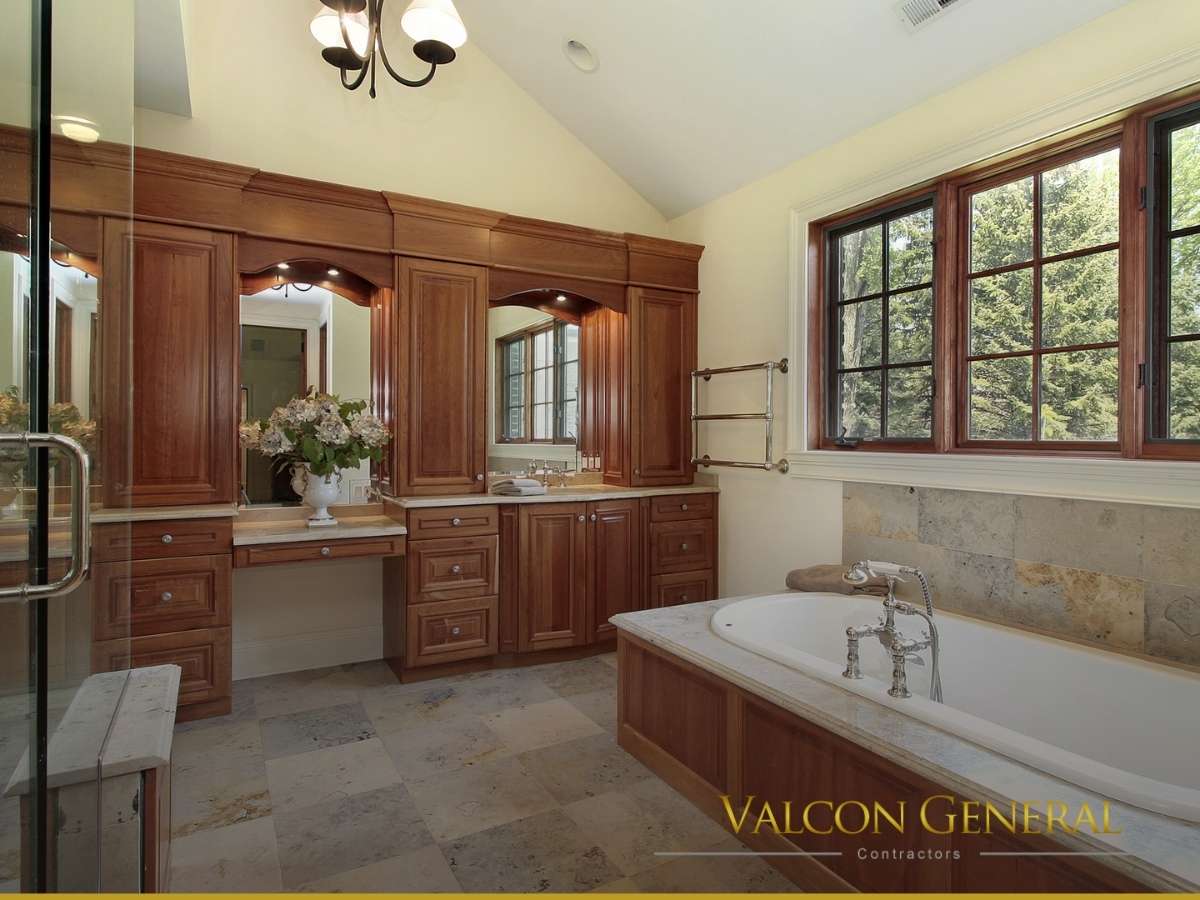 7 Renovation Tips To Upgrade Your Master Bathroom In AZ.